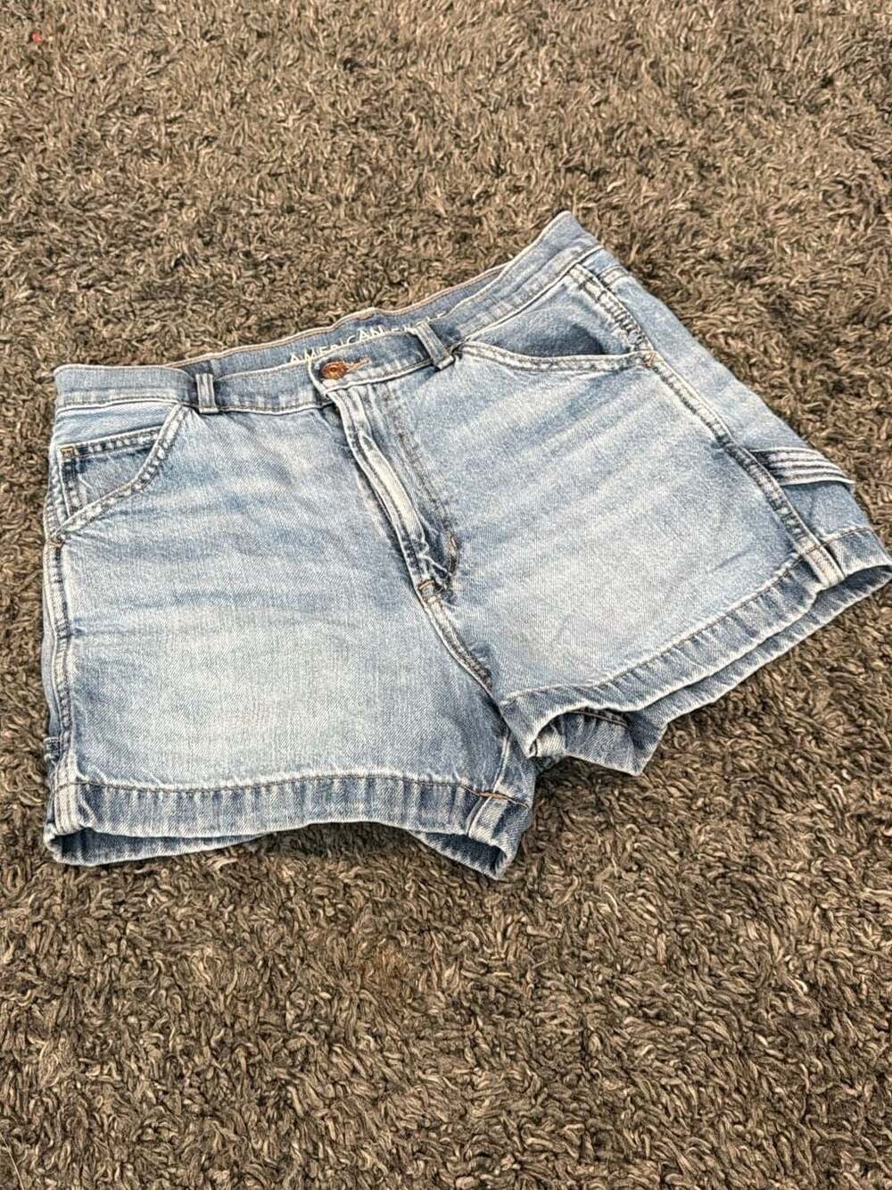 American Eagle Medium Wash High-Waisted Carpenter Denim Shorts Size 8